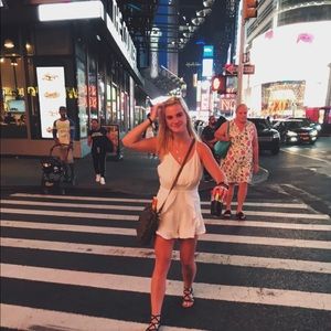 Meet your Posher, Anna